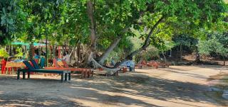 Khim Vouch Ay Rabbit island - Kep - 4