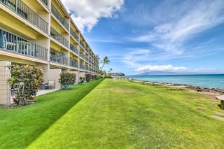 Beachfront Condo: Sunset Views & Pool Access! - 8