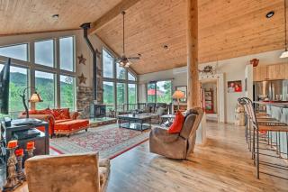 Fire Pit, Deck and Grill Serene Prescott Cabin! - Prescott - 0