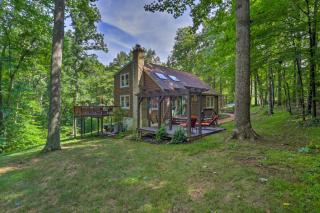 Secluded Leesburg Retreat with Private Hot Tub! - 0