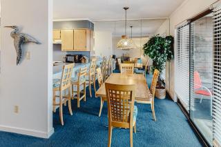 Our Place At The Beach 202E - 8