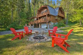 Wild Huckleberry Alpine Cabin Fireplace and Deck! - Alpine - 8