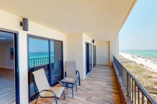 Surf Dweller 710 - 8