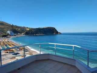 Magic Ionian Apartments & Rooms - 1