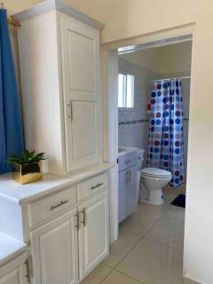 Cozy Studio Apartment in Quiet Neighborhood! - Philipsburg - 2