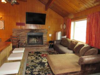 Hillside Hideaway -View of Ski Slope from Charming Deck - Big Bear Lake - 3