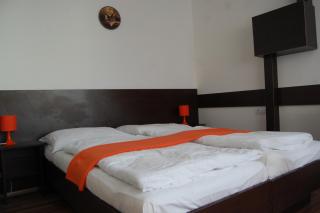 Hello Apartmanház - Sopron - 9