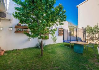 Apartments with a parking space Mali Rat (Omis) - 7482 - 4