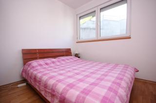 Apartments with a parking space Split - 7590 - 2