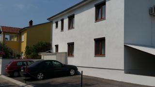 Family friendly apartments with a swimming pool Pula - 7610 - Pula - 1