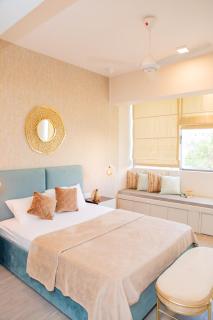 ARON'S Lavinia SAPPHIRE - Mount Lavinia - 4