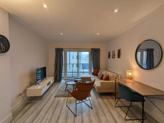 Hounslow Central Apartments - Hounslow - 3