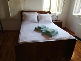 ZISSI'S HOUSE - 2