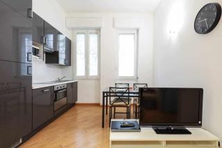 SV18C Charming modern flat S Ambrogio - 0