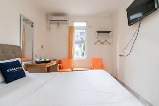 Urbanview Hotel Minongga Pondok Labu by RedDoorz - Jakarta - 3