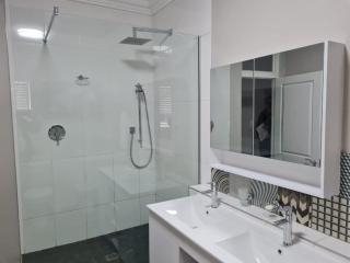 Point Village Accommodation - Beach Club 307 - Mossel Bay - 1