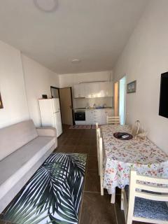 Sea view apartament - Sarandë - 3
