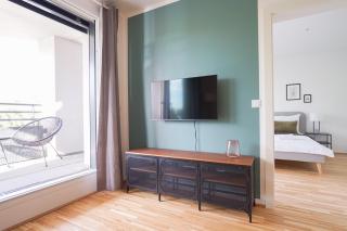 Green Garden Apartment w/.Balcony near Thermal Spa - Wenen - 7