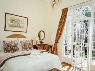 Twickenham Guest House - 1