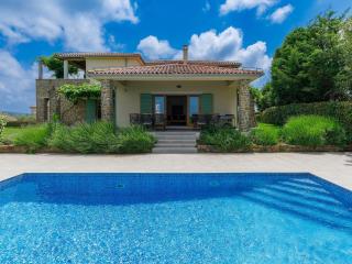 Villa Remington by Interhome - Donje Baredine - 0