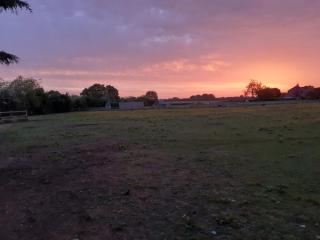 Glamping in Wiltshire the Green Knoll is a charm - Chippenham - 1