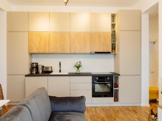 Sunny 2BR Flat - Top Location - Amazing Balcony - Bucarest - 4