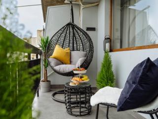 Luxurious 3BR Flat - Amazing Views - 3 Balconies - 0