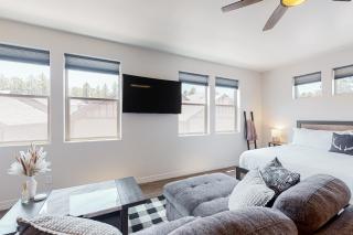 Hideaway in the Sun - 8