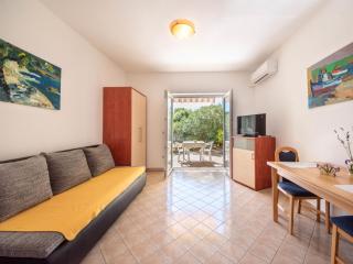 Studio Balorda-1 by Interhome - Pinezici - 6