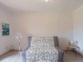 Studio Les Regates-2 by Interhome - Hyères - 4