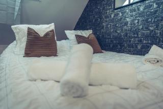 Le loft superbe studio avec stationnement gratuit - 1