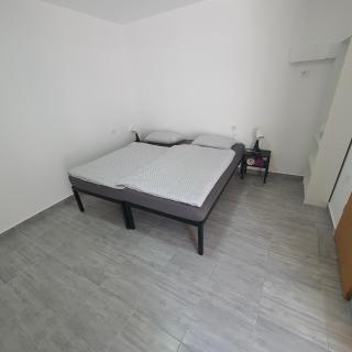 Budget Apartment LeLo Center 4 - Osijek - 8