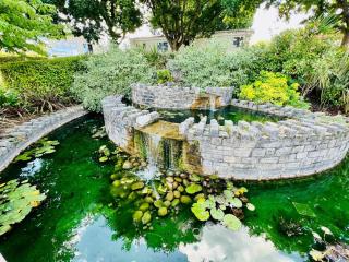 Waterfall Retreat - 3