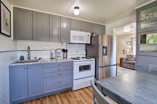 North Bend Home with Cornhole Court and Putting Green - North Bend - 1