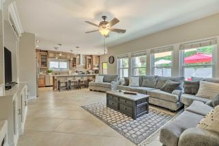 Private Pool and Hot Tub Family Home in Gilbert - 8