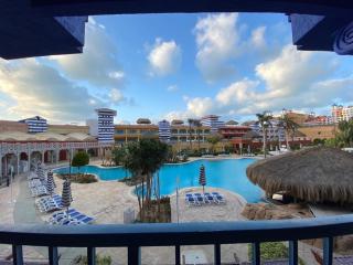 Porto Marina Resort Chalets Families Only - El Alamein - 5