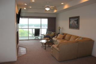 Lake Ozarks Get Away Topsider - Lake Ozark - 9