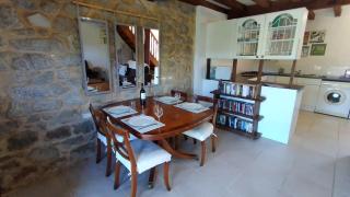 Character 2 bed cottage within walking distance of bar/restaurants - Piégut-Pluviers - 8