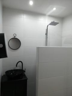 STUDIO A 2 MN DE L A75 - Usclas-lʼHérault - 5