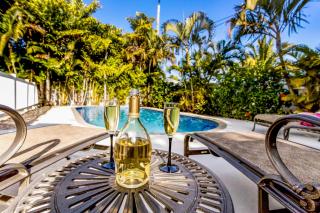 Endless Summer - 210-56th St - 2