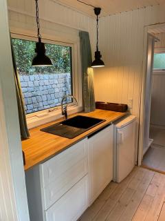Hyggelig sommerhus. med udsigt, til vand fra senge - Veksø - 3