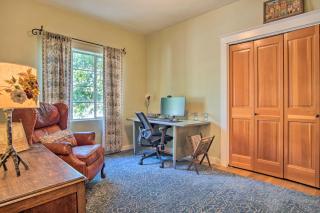 Tucson Historic Home Fenced Yard and Desert Views! - Tucson - 1