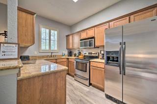 9 Mi to Disney Sunny Resort Townhome with Patio! - 4