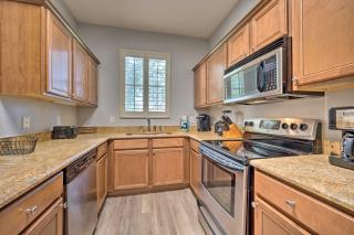 9 Mi to Disney Sunny Resort Townhome with Patio! - Davenport - 3