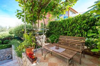 Apartments with a parking space Kraj, Opatija - 7724 - 4