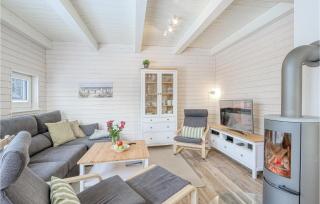 Amazing Home In Krems Iiwarderbrück - 8