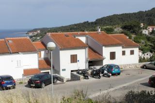 Apartments with a parking space Mali Losinj (Losinj) - 7998 - 0