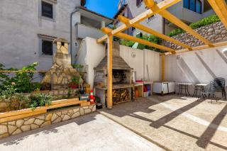 Apartments with a parking space Mali Losinj (Losinj) - 8026 - Mali Lošinj - 3