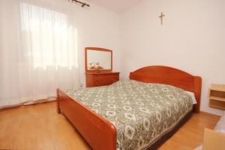 Apartments with a parking space Mali Losinj (Losinj) - 7944 - 1