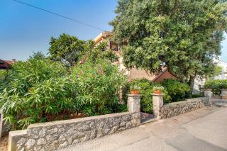 Apartments by the sea Artatore, Losinj - 7934 - Cunski - 0